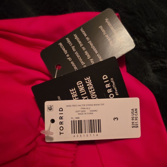 NWT Torrid Hot Pink Halter Bikini Top SIZE 3 - Picture 2 of 5